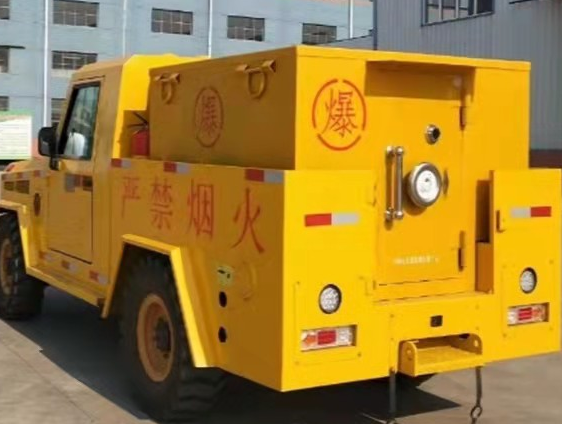 盐都凯龙爆破器材运输车：保障爆破任务的安全运行